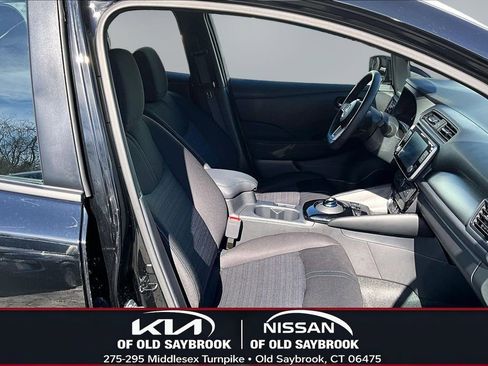 Certified 2023 Nissan Leaf SV Plus image 27
