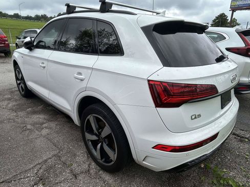 Used 2022 Audi Q5 2.0T Premium Plus w/ Premium Plus Package AWD/4WD image 3