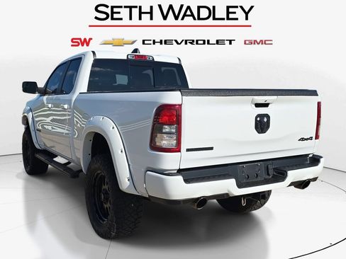 Used 2022 RAM 1500 Big Horn w/ Night Edition AWD/4WD image 5