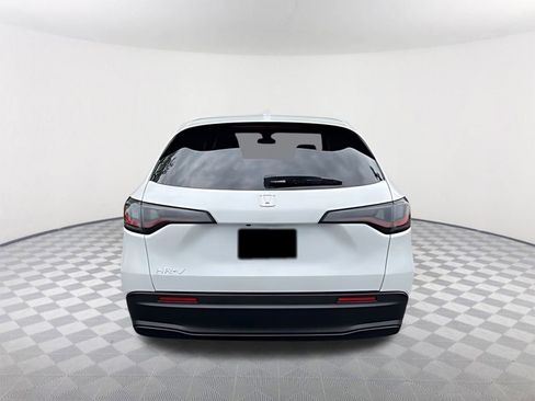 New 2026 Honda HR-V LX image 4