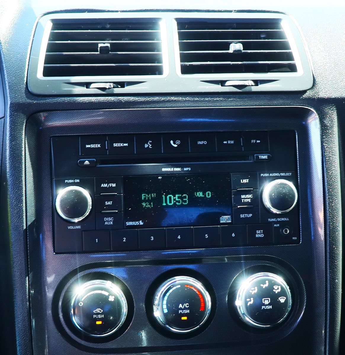 Used 2009 Dodge Challenger SRT8 RWD image 35