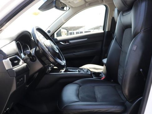Used 2020 MAZDA CX-5 Touring FWD image 12