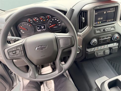 New 2026 Chevrolet Silverado 1500 Custom Trail Boss w/ LPO, Dark Essentials Package image 19