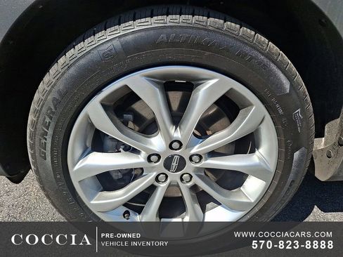 Used 2017 Lincoln MKC Select w/ Select Plus Package AWD/4WD image 9