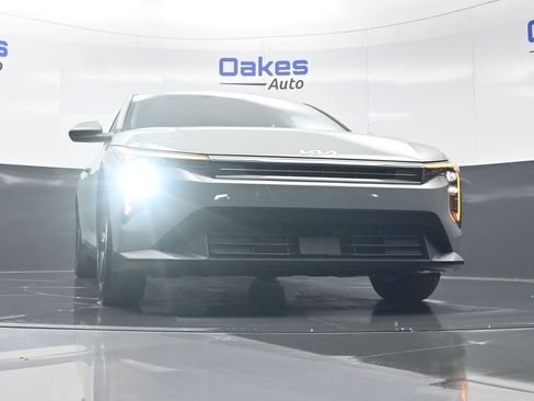 New 2026 Kia K4 LXS image 37