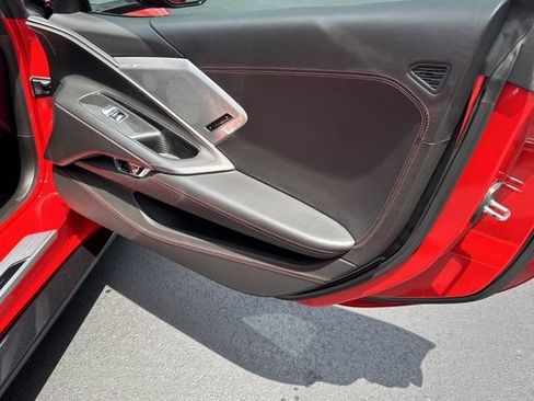 Used 2021 Chevrolet Corvette Stingray Premium Conv w/ Z51 Performance Package RWD image 16
