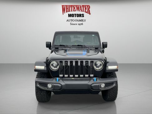Used 2023 Jeep Wrangler Unlimited Rubicon 4xe w/ Cold Weather Group AWD/4WD image 8