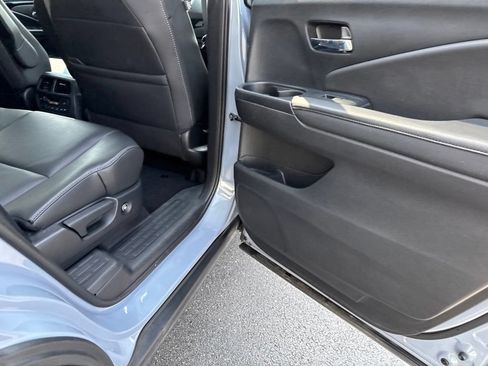 Used 2022 Honda Pilot Touring image 38