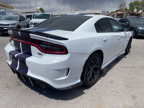 Used 2023 Dodge Charger R/T w/ Plus Group RWD image 6