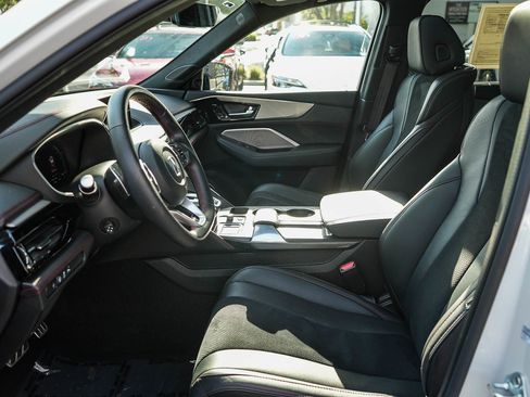 Used 2022 Acura MDX A-Spec AWD/4WD image 18