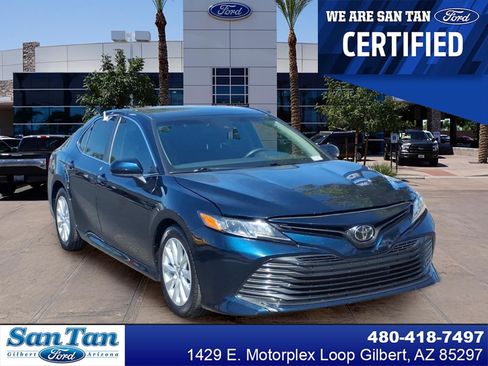 Used 2019 Toyota Camry LE FWD image 1