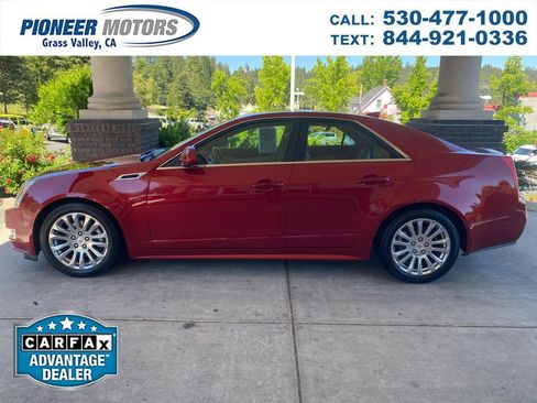 Used 2011 Cadillac CTS Premium RWD image 1