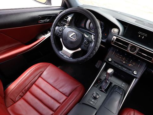 Used 2015 Lexus IS 250 w/ F-Sport Package RWD image 20
