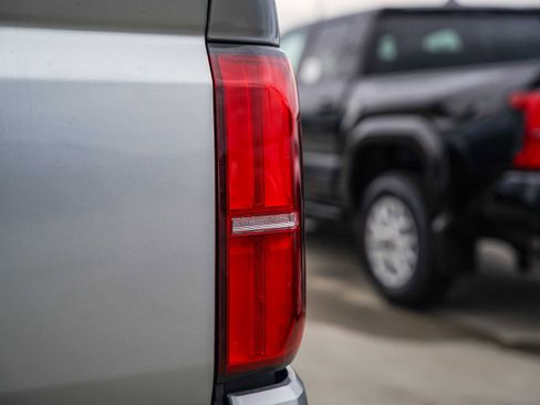 New 2026 Toyota Tacoma SR5 image 12