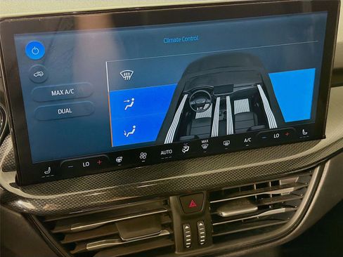 Used 2024 Ford Escape ST-Line w/ Tech Pack #1 image 18