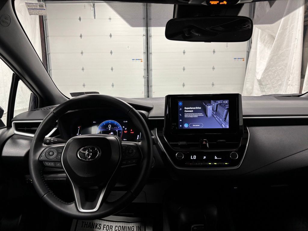 Used 2026 Toyota Corolla SE FWD image 16