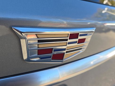 Used 2024 Cadillac XT6 Premium Luxury w/ Technology Package image 33