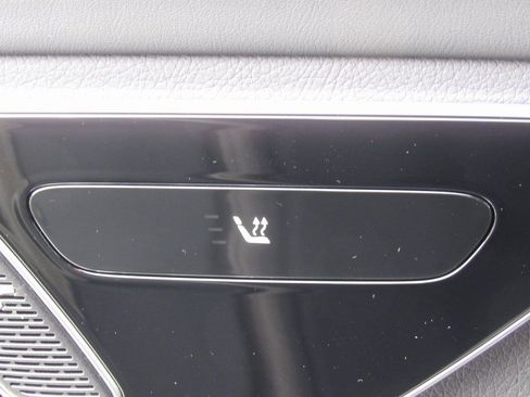 New 2026 Mercedes-Benz GLC 300 4MATIC image 33