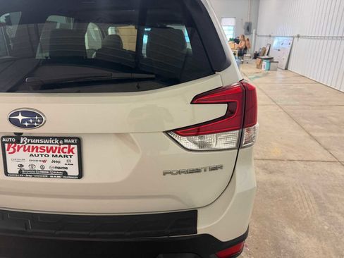 Used 2019 Subaru Forester Limited image 17