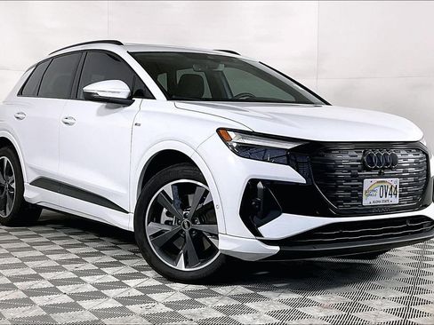 Used 2024 Audi Q4 e-tron Premium Plus w/ Premium Plus AWD/4WD image 12