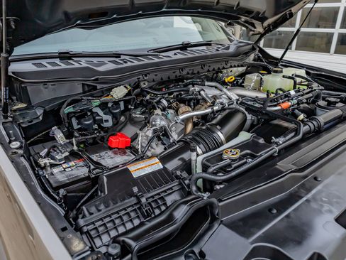 Used 2026 Ford F450 Platinum w/ Platinum Plus Package image 40