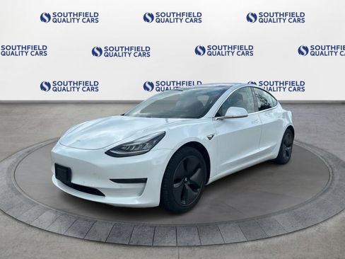 Used 2018 Tesla Model 3 Long Range image 2