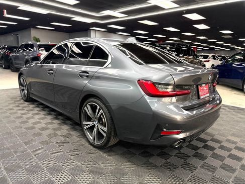 Used 2021 BMW 330i Sedan w/ Convenience Package RWD image 11
