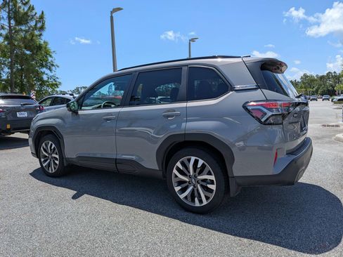 Certified 2026 Subaru Forester Touring w/ Touring Package AWD/4WD image 6