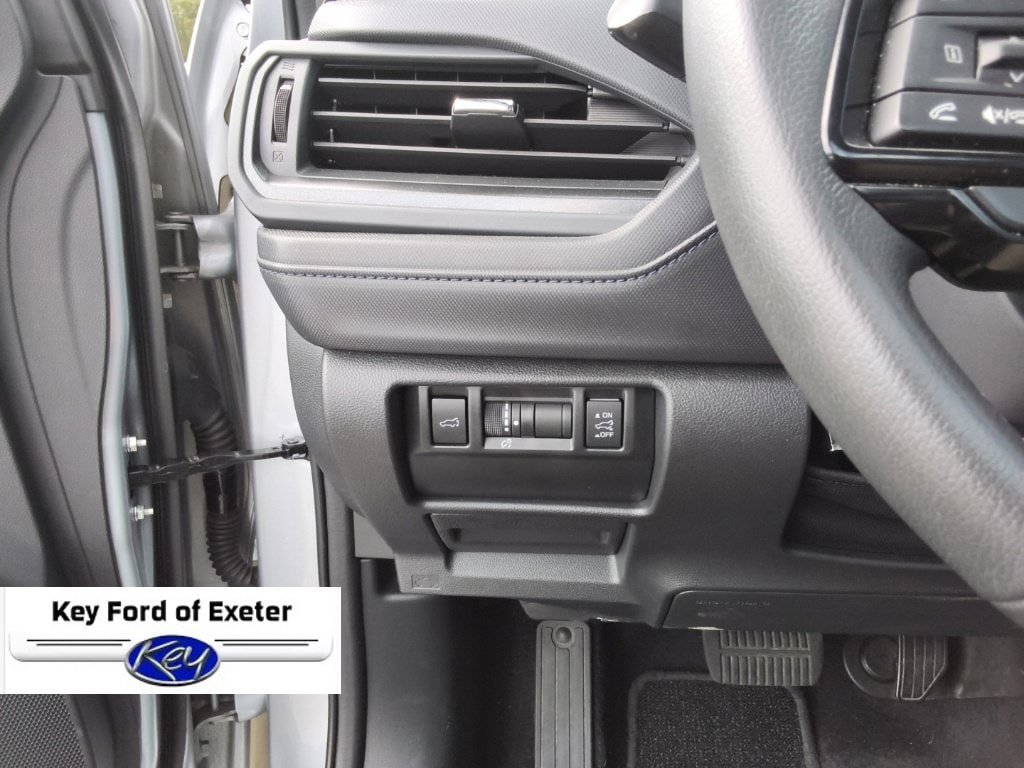 Used 2025 Subaru Forester Premium AWD/4WD image 29