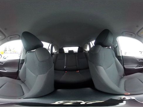 Used 2025 Toyota RAV4 LE image 42