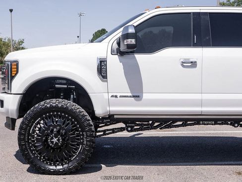 Used 2017 Ford F450 Platinum w/ Platinum Ultimate Package AWD/4WD image 2
