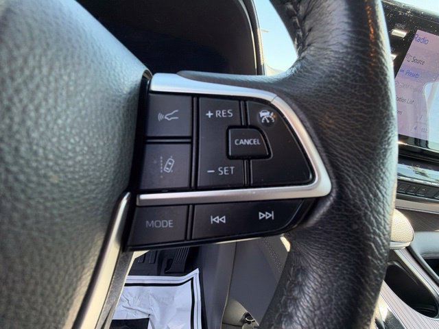 Used 2023 Toyota Sienna XLE AWD/4WD image 15