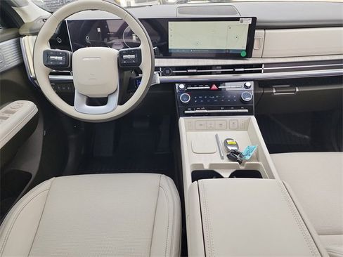 New 2025 Hyundai Santa Fe Calligraphy image 13