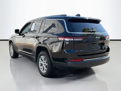 Used 2023 Jeep Grand Cherokee L Limited AWD/4WD image 5