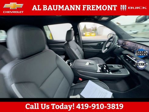 Used 2025 Buick Enclave Preferred image 15