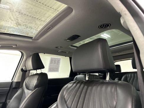 Used 2024 Hyundai Palisade Limited AWD/4WD image 20