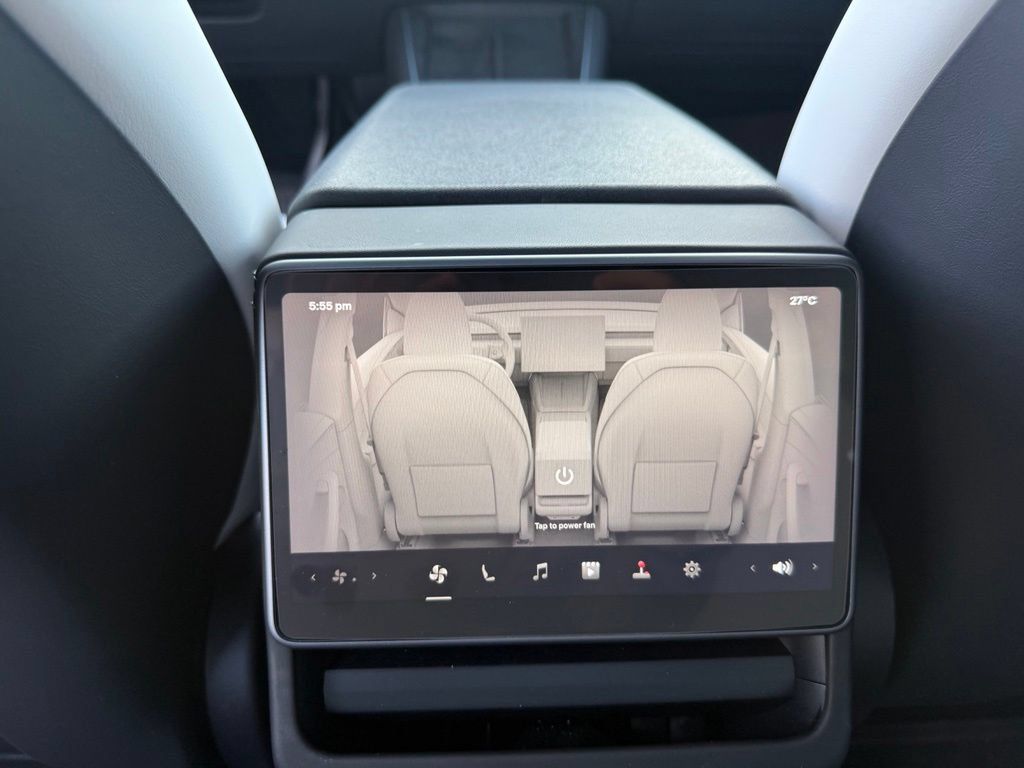 Used 2026 Tesla Model Y 2WD image 20