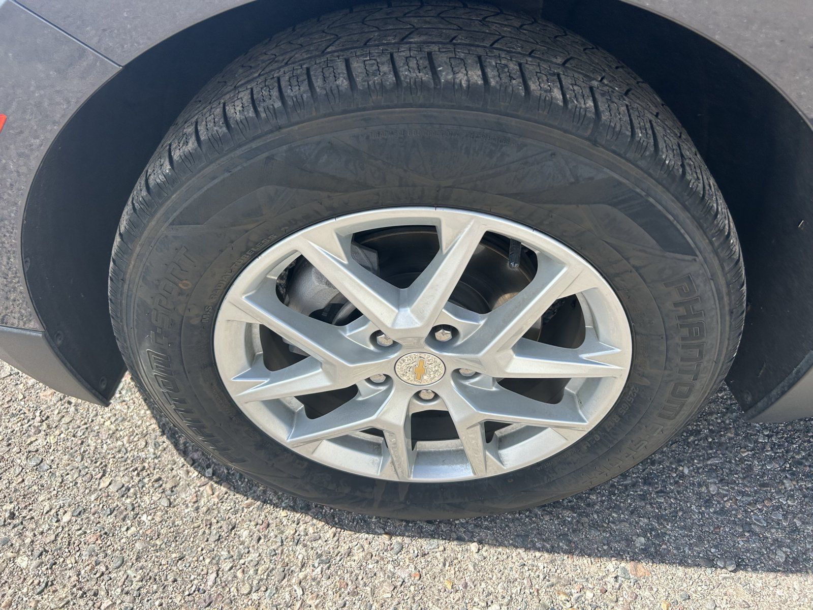 Certified 2023 Chevrolet Equinox LT FWD image 12