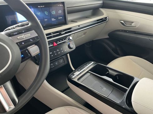 Used 2025 Hyundai Tucson Blue image 41