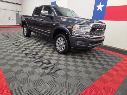 Used 2019 RAM 2500 Limited AWD/4WD image 14