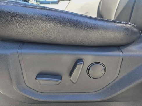 Used 2019 Ford F150 Lariat w/ Equipment Group 502A Luxury image 13