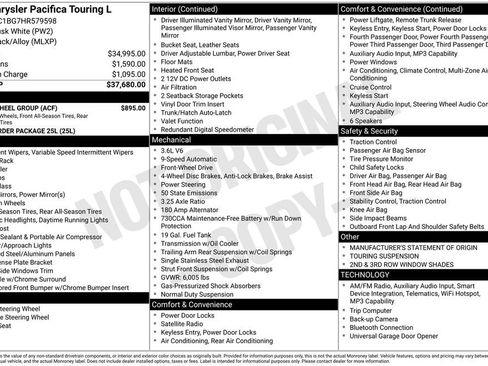 Used 2017 Chrysler Pacifica Touring-L w/ Tire & Wheel Group image 9