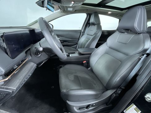 Certified 2024 Nissan Ariya AWD image 15