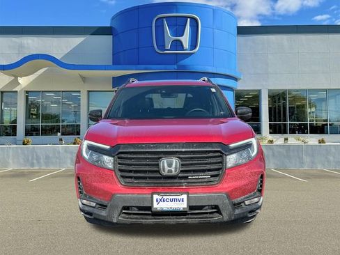 Used 2025 Honda Passport Black Edition image 6