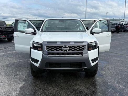 New 2026 Nissan Frontier SV w/ All-Weather Content Package AWD/4WD image 21