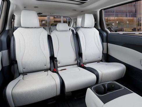 New 2026 Kia Carnival SX w/ SX Dark Edition Package FWD image 16