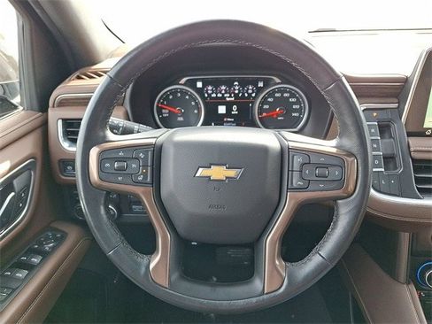 Used 2021 Chevrolet Tahoe High Country w/ Premium Package image 16