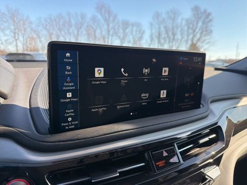 Used 2025 Acura MDX w/ Technology Package image 33