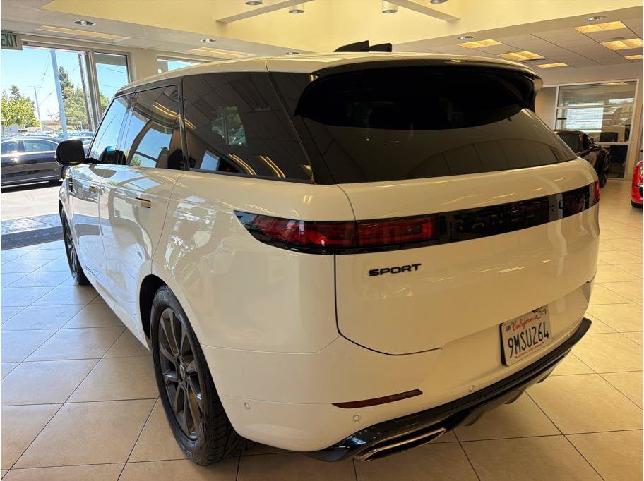 Used 2024 Land Rover Range Rover Sport Dynamic SE AWD/4WD image 7