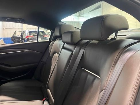 Used 2018 MAZDA MAZDA6 Signature image 18